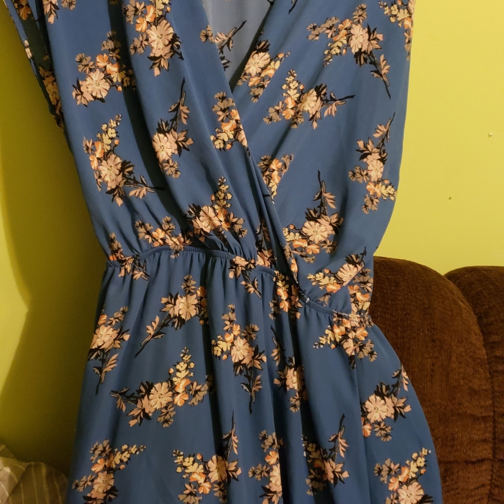 Size small dress Charlotte russe worn once great condition
